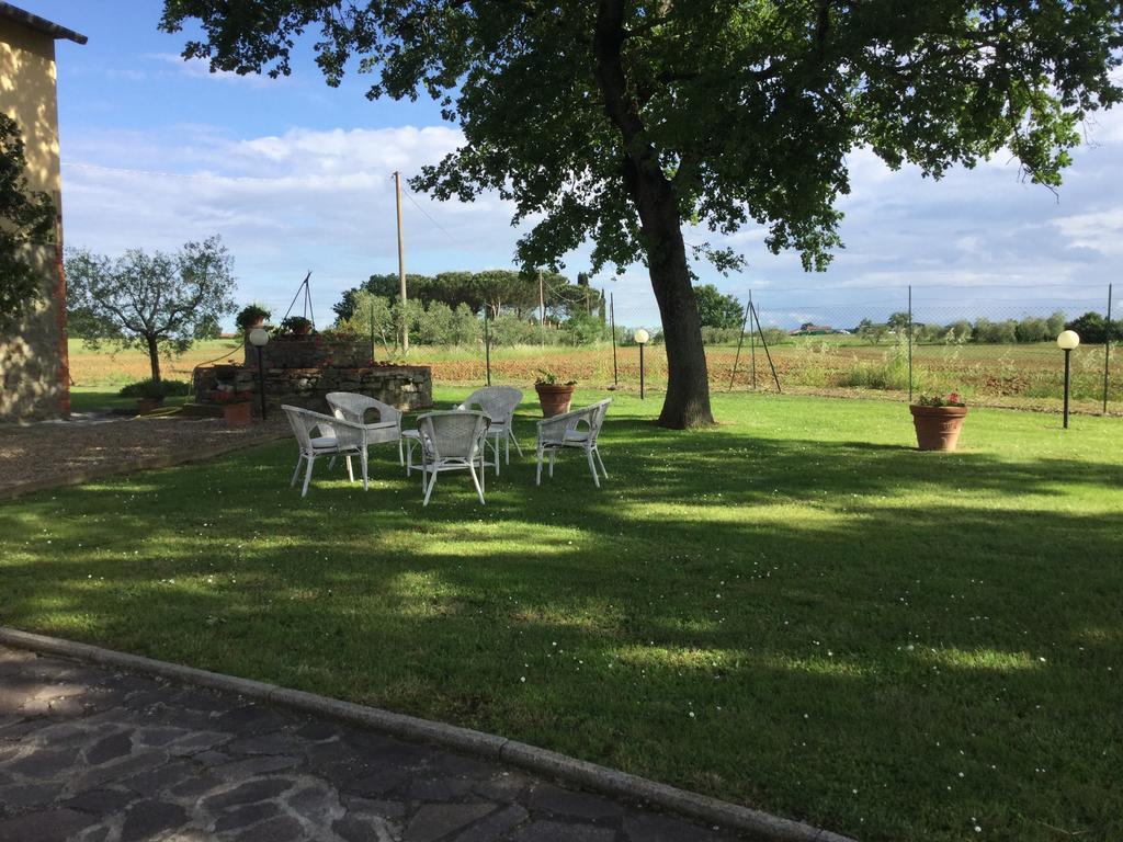 Agriturismo Podere Delle Querci Castiglion Fiorentino Exterior photo