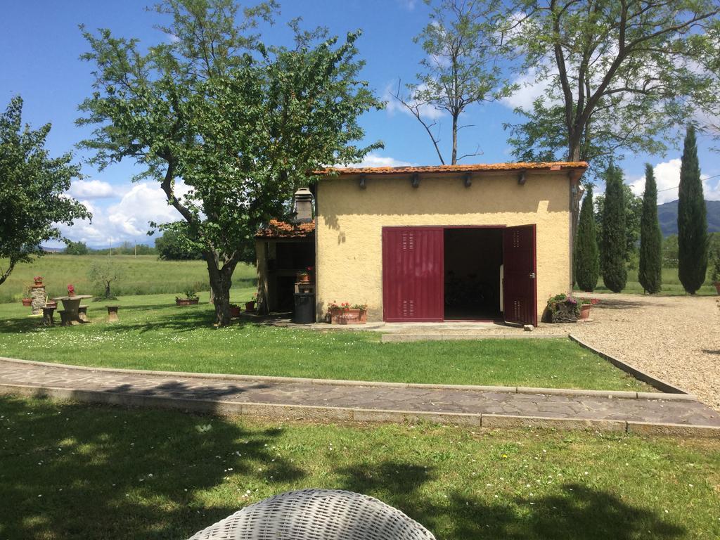 Agriturismo Podere Delle Querci Castiglion Fiorentino Exterior photo